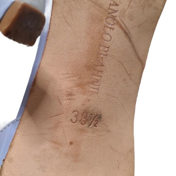 Manolo Blahnik Lavender Peep toe Pumps - Picture 5 of 9